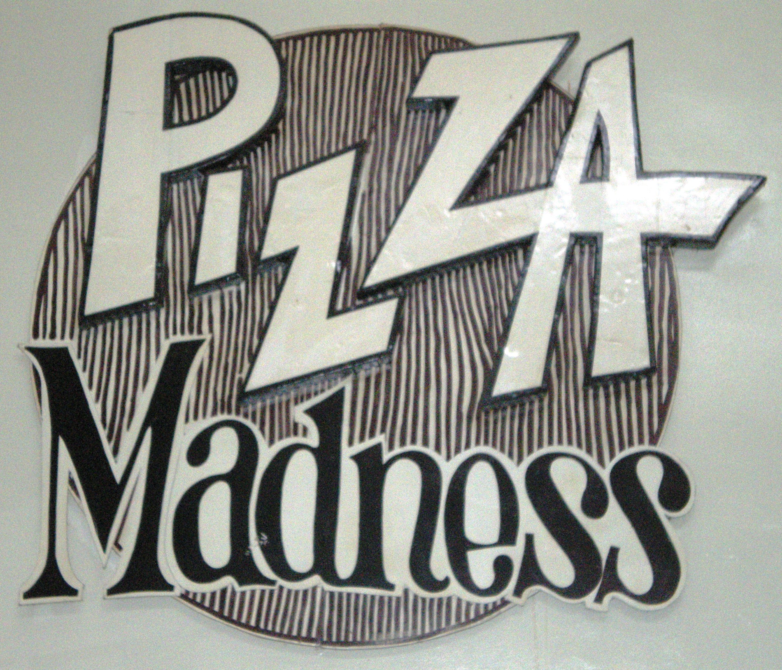 Warehousepizzapictures002.jpg